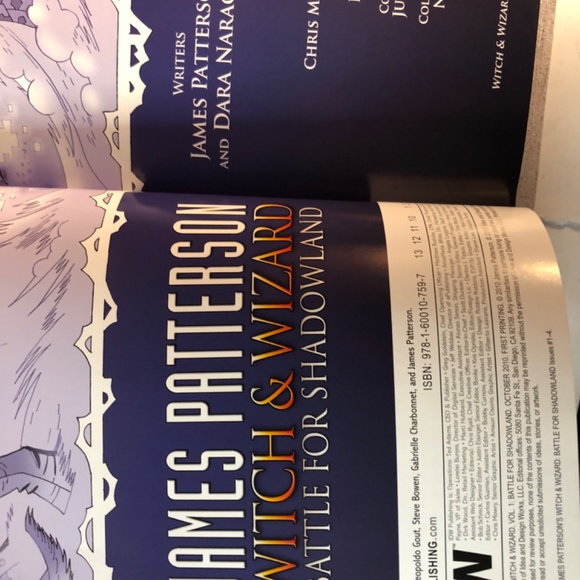 Witch & Wizard: Battle for Shadowland (Witch & Wizard (Graphic Novels)) [Hardcov - Picture 5 of 5